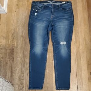 Old Navy Sz 16 Women's Distressed Dark Blue Skinny Jeans